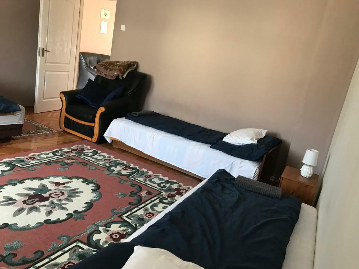 Bandi Vendeghaz Lägenhet Verpelét Exteriör bild