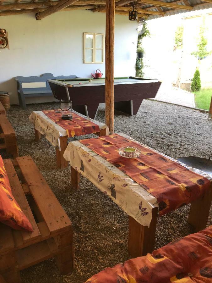Bandi Vendeghaz Lägenhet Verpelét Exteriör bild
